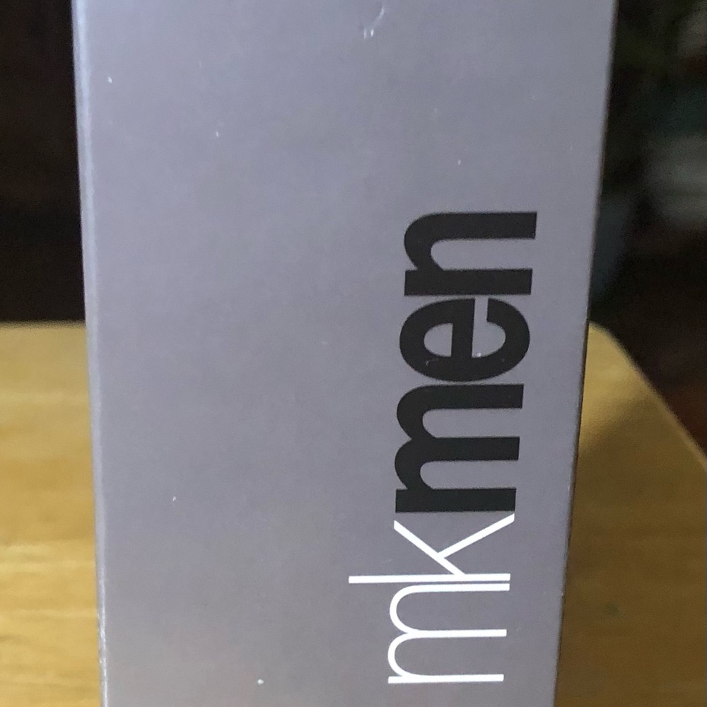 Mary Kay MKMen Grooming Product - Elegant Gray